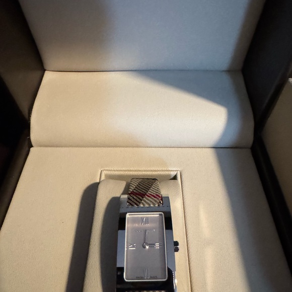 Burberry Silver Brown Watch with Rectangular Face - Picture 3 of 4